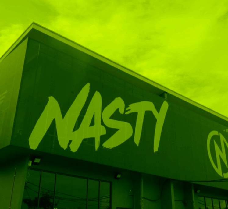 NASTY(ナスティー)本社ビル外観の看板